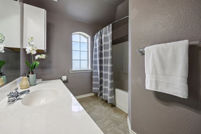8808 Eastwood Ave, House other with 3 bedrooms, 3 bathrooms and null parking in Cross Roads TX | Image 24