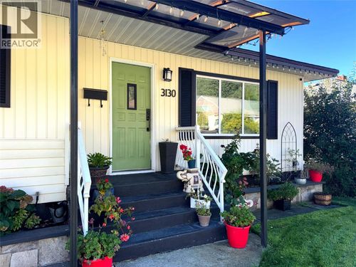 3130 Iris Cres, Trail, BC, V1R2Y7 | Card Image