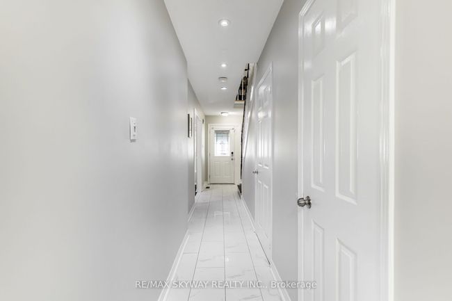 104 Sandmere Ave, House attached with 4 bedrooms, 3 bathrooms and 3 parking in Brampton ON | Image 20
