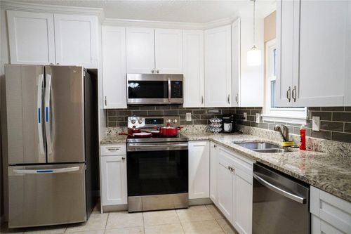 3230 Cape Cir, Alpharetta, GA, 30009-3772 | Card Image