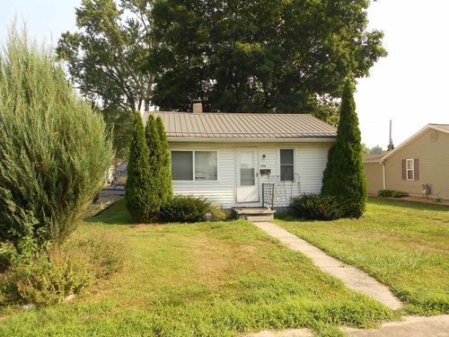 236 Jackson Ave, Peru, IN, 46970-1128 | Card Image
