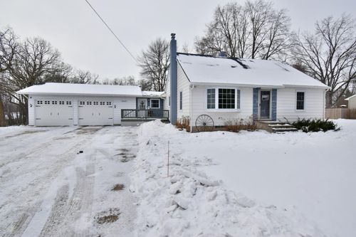 6447 230th St, Saint Augusta, MN, 56301-9237 | Card Image