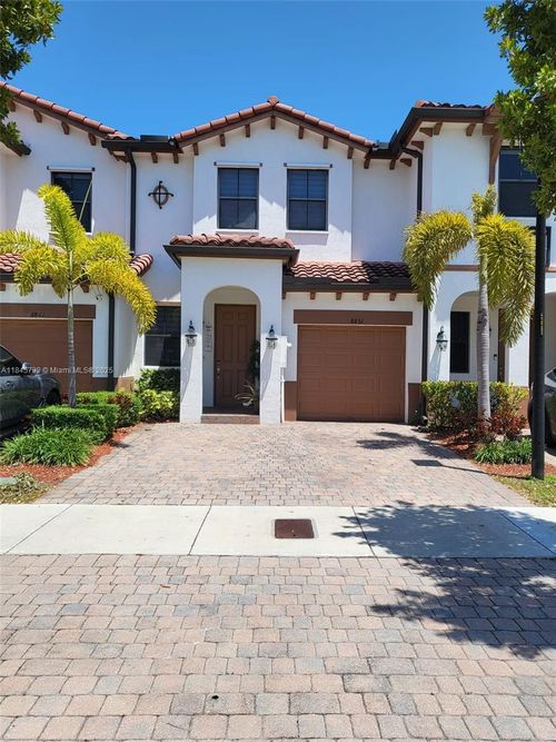 8851 Nw 103rd Pl, Doral, FL, 33178-4073 | Card Image
