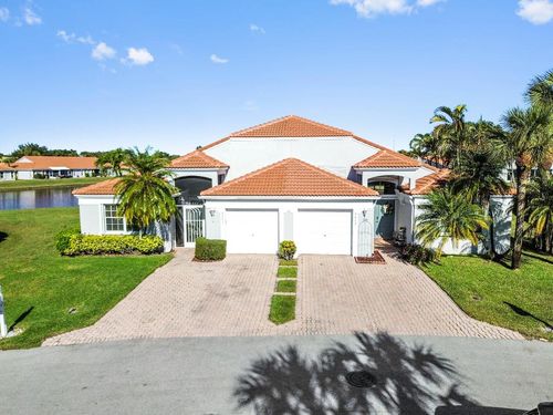 8053 Clear Shores Circle, Delray Beach, FL, 33446 | Card Image
