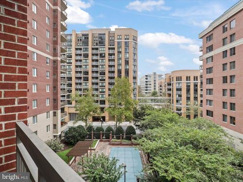 apt-509-901 N Monroe St, ARLINGTON, VA, 22201-2355 | Card Image