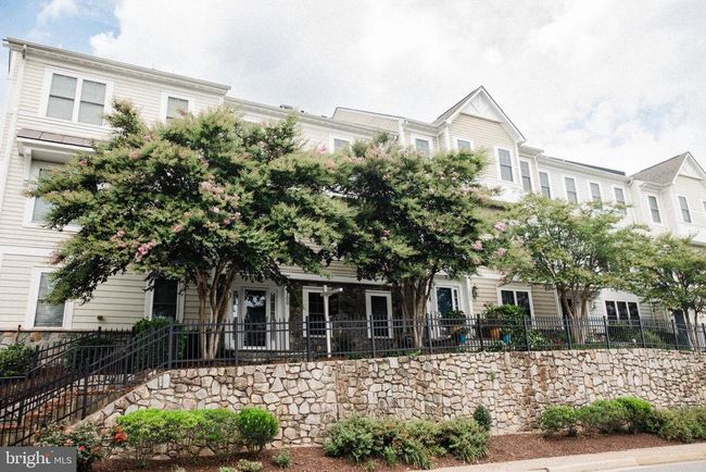 100 Washington St, Townhouse with 4 bedrooms, 4 bathrooms and null parking in OCCOQUAN VA | Image 4
