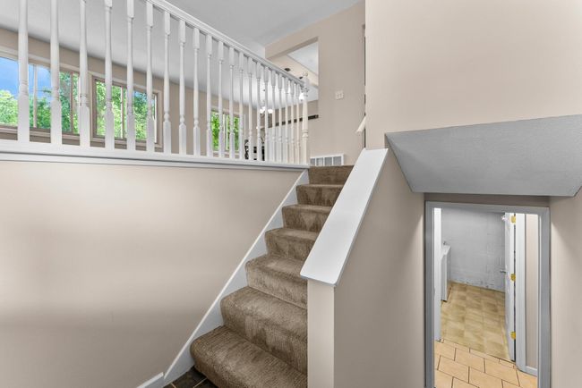 4252 Thornhill Ln, Townhouse with 3 bedrooms, 2 bathrooms and null parking in Vadnais Heights MN | Image 45