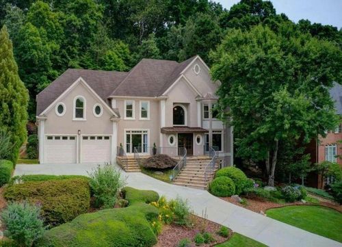 3850 Glenhurst Dr Se, Smyrna, GA, 30080-3117 | Card Image