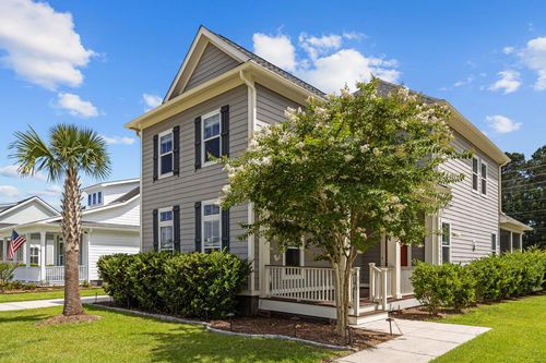 4140 Home Town Ln, Ravenel, SC, 29470-3332 | Card Image