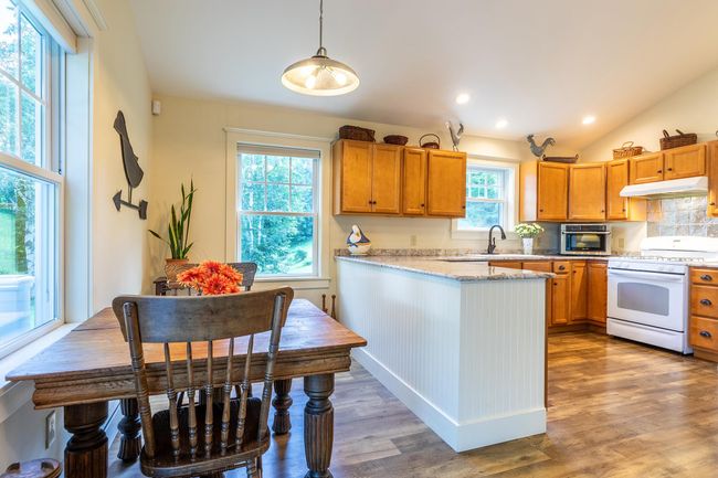 105 Hounds Hill Ln, House other with 3 bedrooms, 2 bathrooms and null parking in Wallingford VT | Image 10