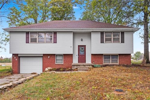 808 Sw 3rd St, Concordia, MO, 64020-9649 | Card Image