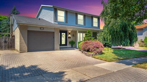 151 Brixham Cres, London, ON, N6K1K9 | Card Image