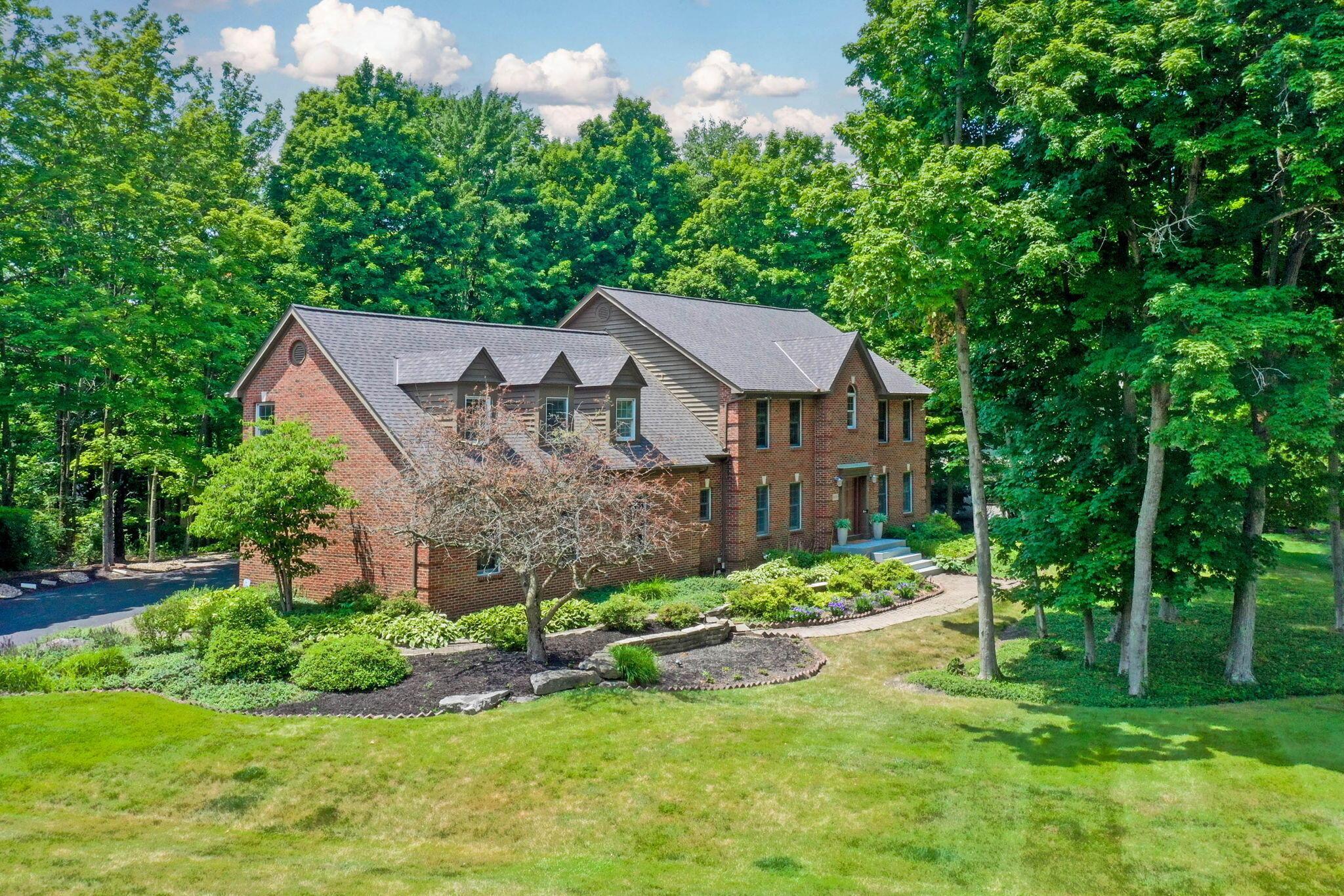 Preston Way, Powell, OH 43065