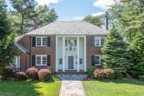 75 Crest Dr, South Orange, NJ, 07079-1040 | Card Image