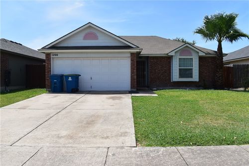 1200 Sacramento Drive, Portland, TX, 78374 | Card Image