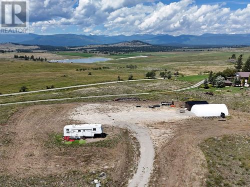 3489 Foster Rd, Cranbrook, BC, V1C7E2 | Card Image