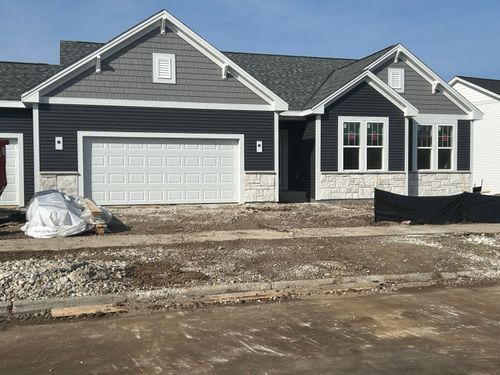 9561 S Sophia Ct, Franklin, WI, 53132-5703 | Card Image