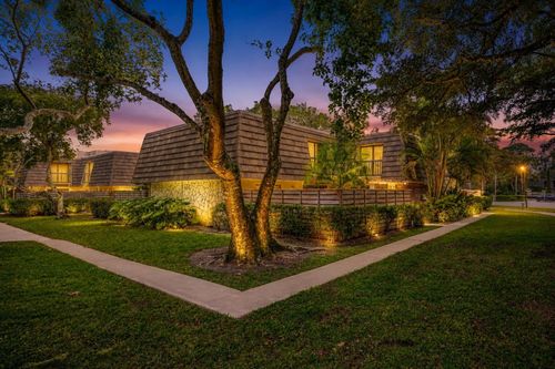 108 1st Ter, Palm Beach Gardens, FL, 33418-3601 | Card Image