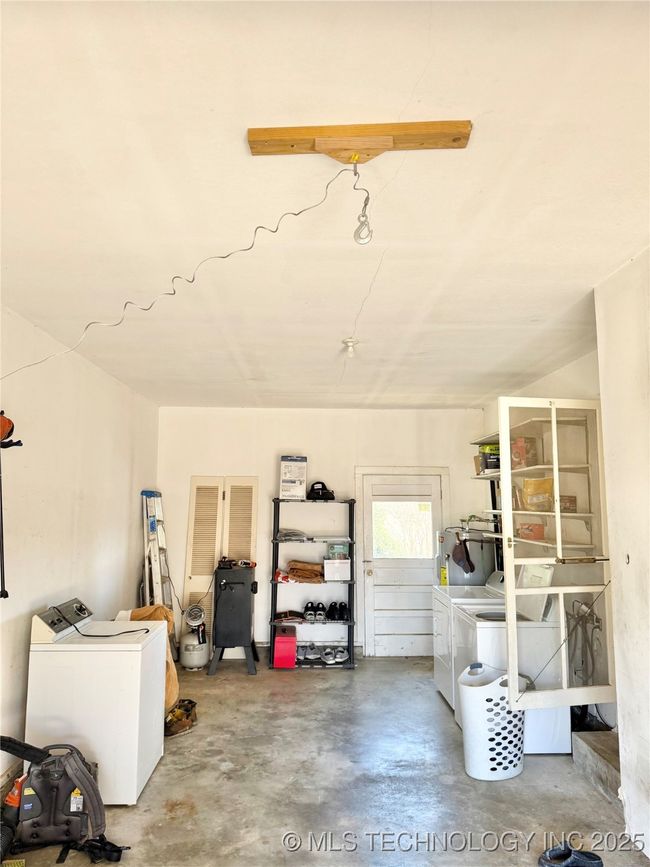 1712 Louise Dr, House other with 2 bedrooms, 2 bathrooms and null parking in McAlester OK | Image 15