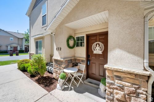 472 Walton Dr, North Salt Lake, UT, 84054-6095 | Card Image