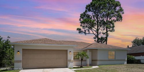 243 Gaspar St Sw, PALM BAY, FL, 32908-1237 | Card Image