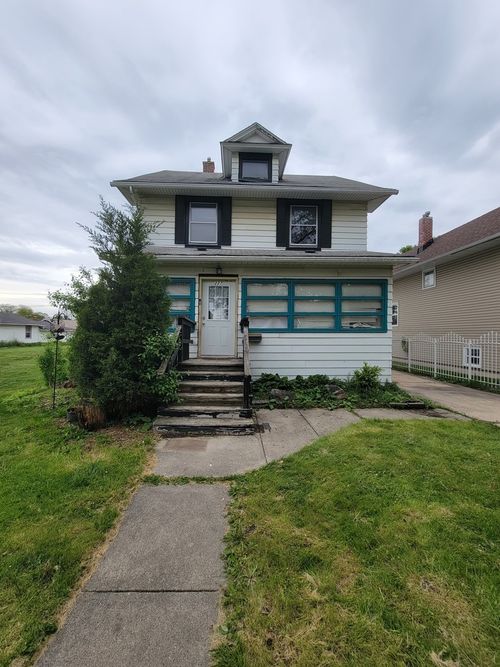 227 W 16th Pl, Chicago Heights, IL, 60411-3323 | Card Image
