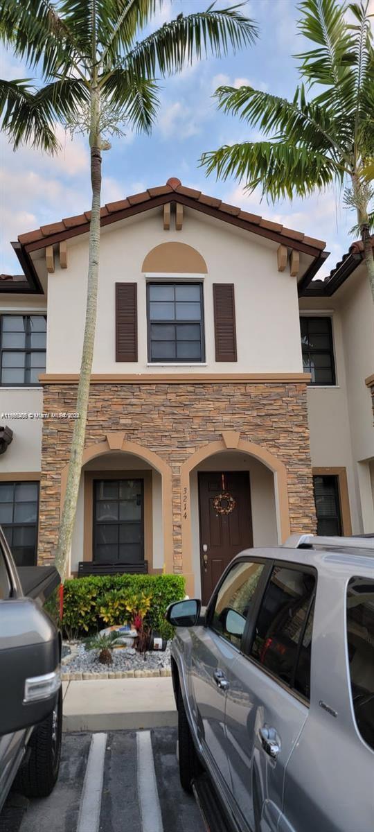 5th St, Homestead, FL 33033