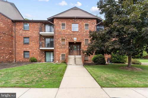 6 Chase Hall, DOVER, DE, 19904-2625 | Card Image