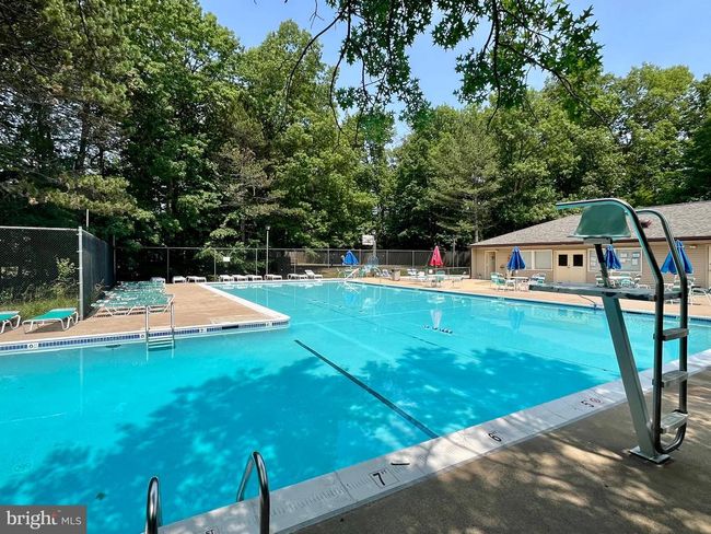 6004 Forrest Hollow Ln, Townhouse with 3 bedrooms, 4 bathrooms and null parking in SPRINGFIELD VA | Image 41