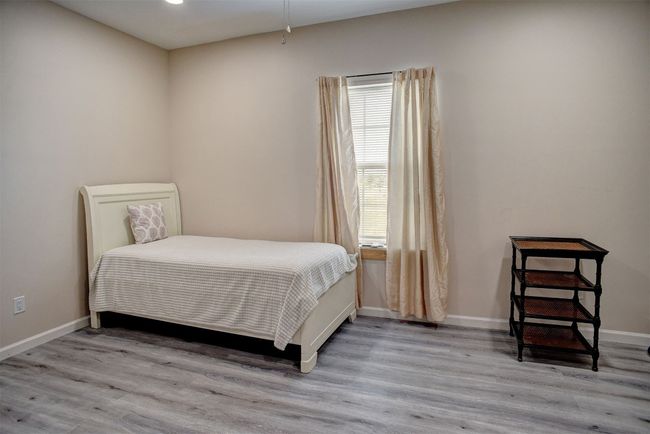 Bedroom #3 | Image 29