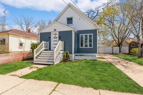 6825 24th Ave, Kenosha, WI, 53143-4716 | Card Image