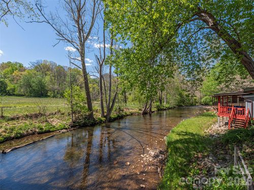 24 Aqua Vista Loop, Waynesville, NC, 28785-9096 | Card Image