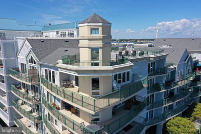 402 - 1 Dock Street, Condo with 3 bedrooms, 3 bathrooms and null parking in CRISFIELD MD | Image 1