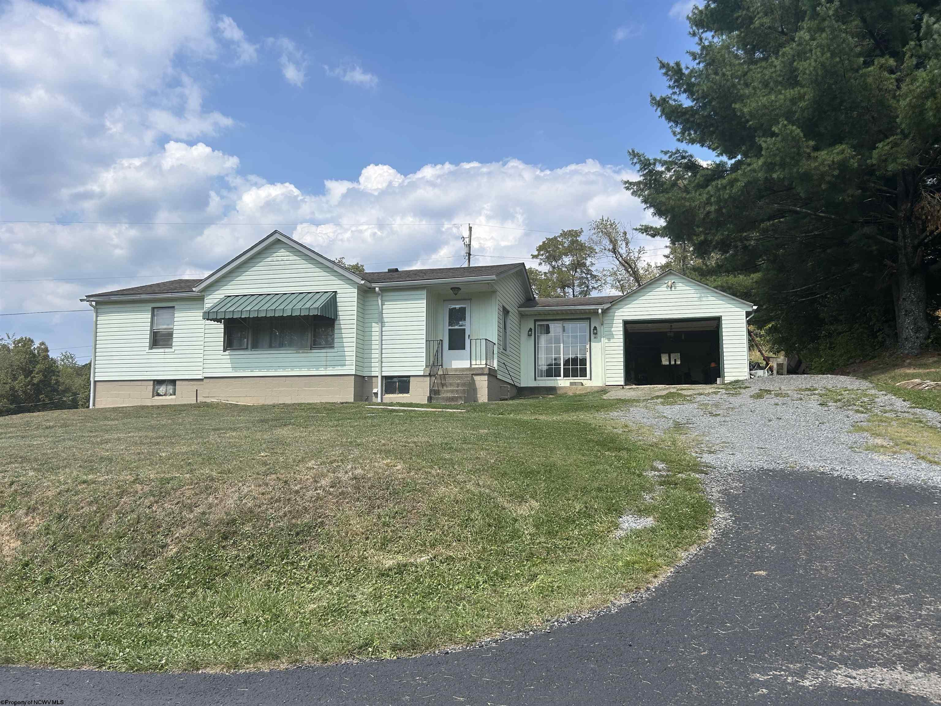 Viola Rd, Fairmont, WV 26554