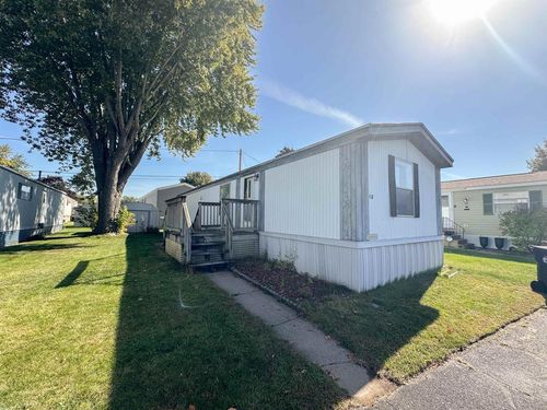 c-8-1025 S Oak Avenue, Onalaska, WI, 54650 | Card Image