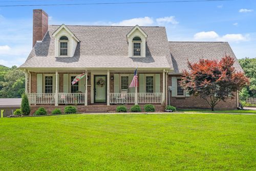 915 Rocky Hollow Rd, Erin, TN, 37061-6118 | Card Image