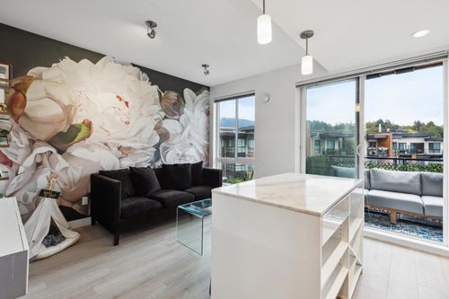 513-733 W 3rd St, North Vancouver, BC, V7M0C8 | Card Image