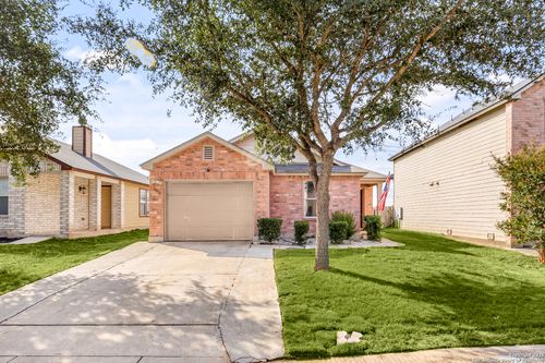 6050 Kensinger Pass, Converse, TX, 78109-3565 | Card Image