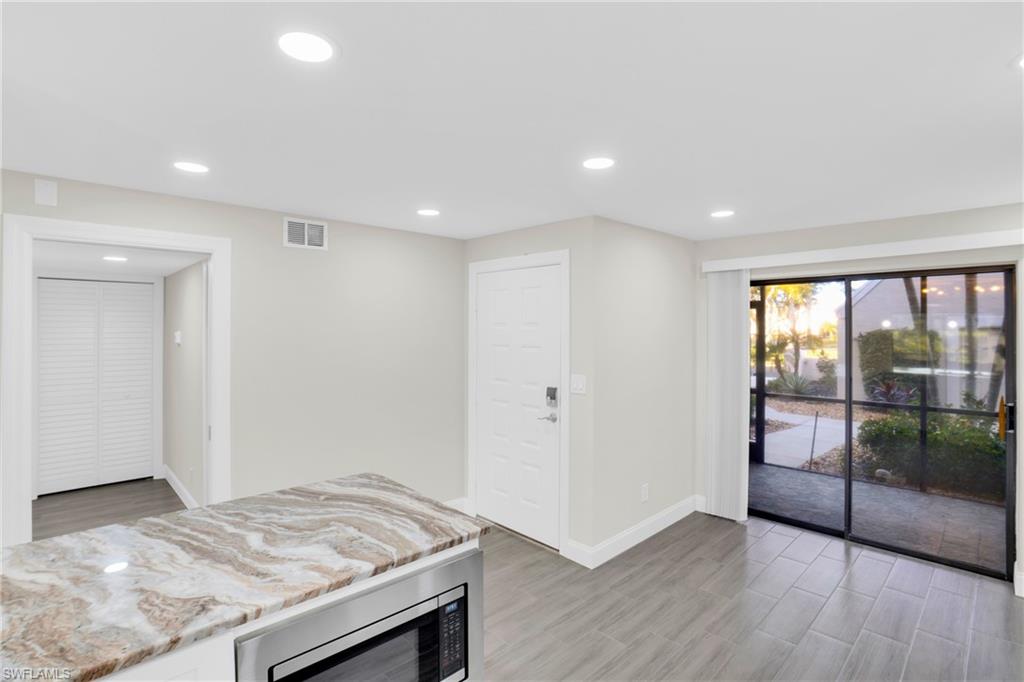 Residential in FORT MYERS 3