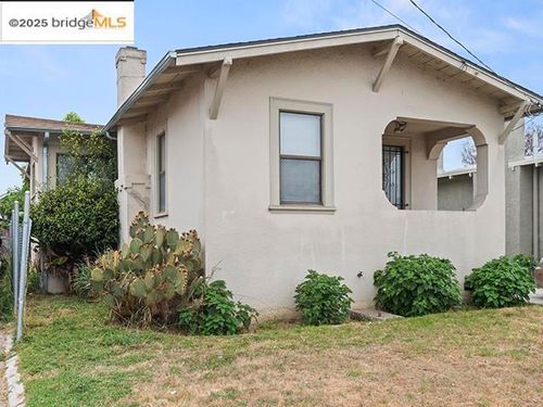 5549 Harvey Ave, Oakland, CA, 94621-4339 | Card Image