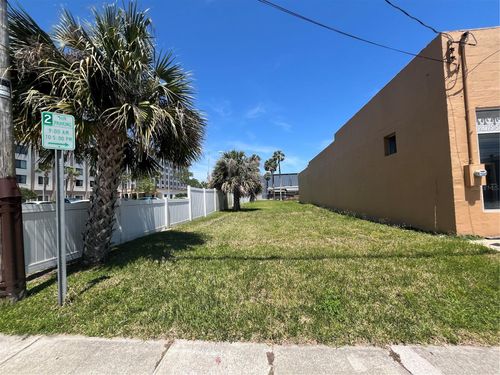 112 Fairview Ave, Daytona Beach, FL, 32114-2104 | Card Image