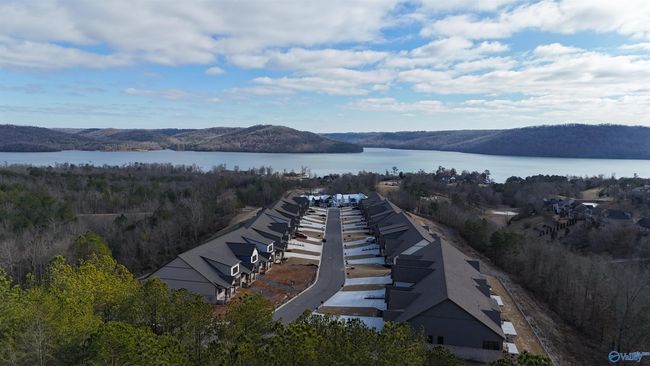 148 Whistling Straits Way, Townhouse with 3 bedrooms, 2 bathrooms and null parking in Guntersville AL | Image 5