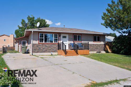 310 S Wind River Dr, Douglas, WY, 82633-2336 | Card Image