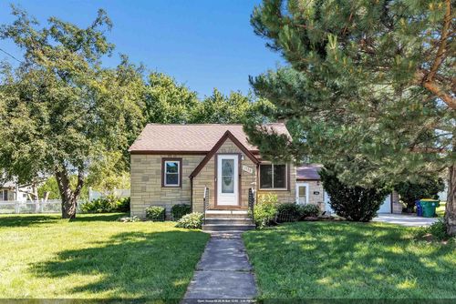 1528 7th Street, GREEN BAY, WI, 54304 | Card Image