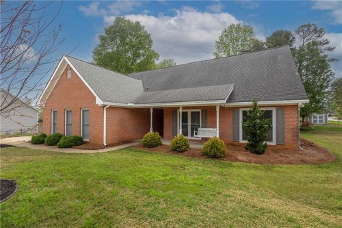 5602 Ivy Green Dr, Buford, GA, 30518-1305 | Card Image