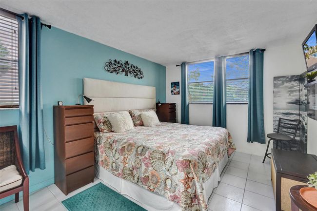 APT-107 - 2831 Somerset Dr, Condo with 1 bedrooms, 1 bathrooms and null parking in Lauderdale Lakes FL | Image 16
