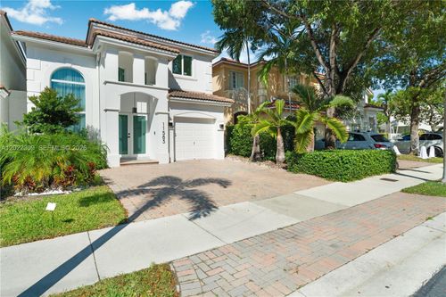 11583 Nw 69th Ter, Doral, FL, 33178-5540 | Card Image