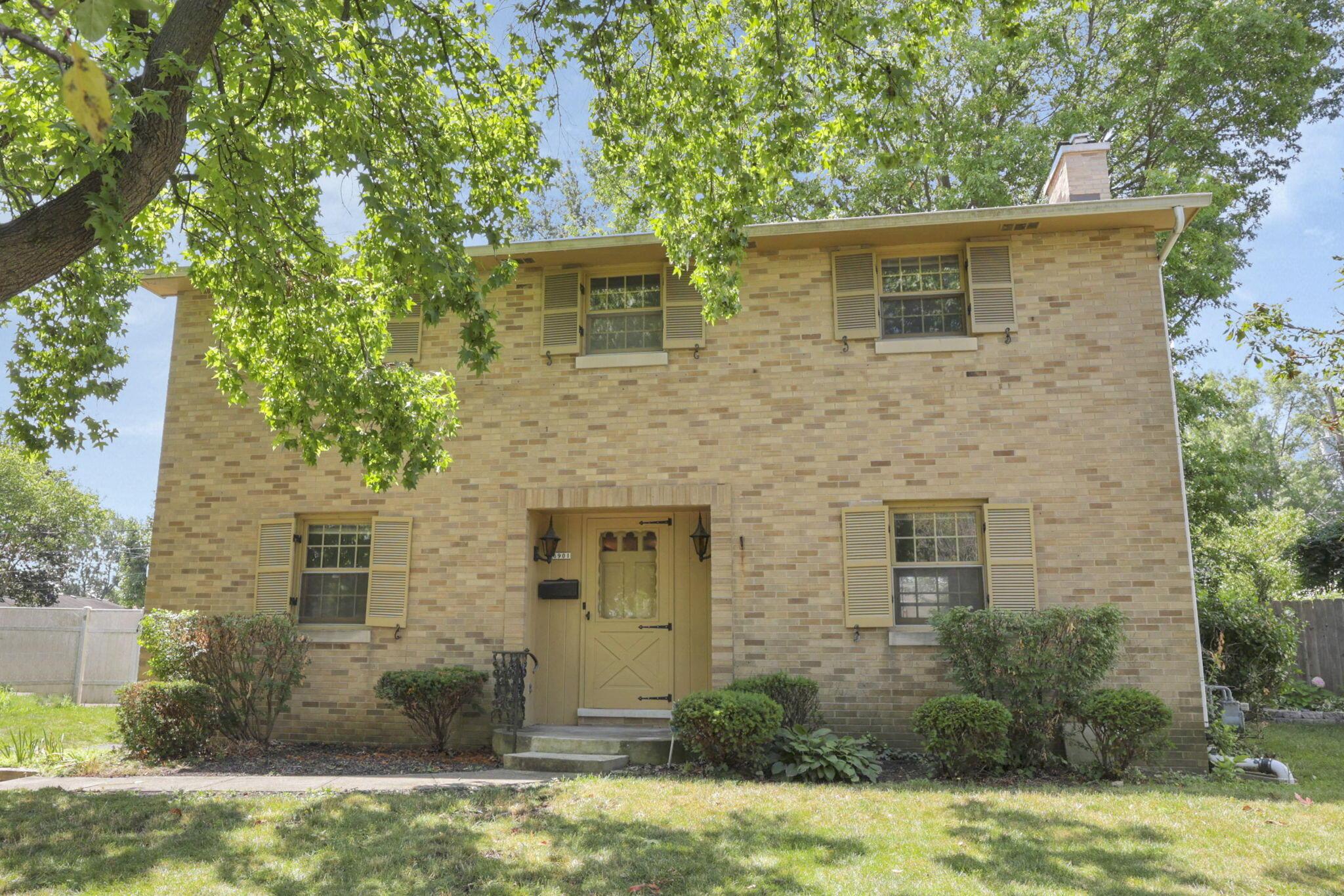 Ardelle Dr, Reynoldsburg, OH 43068