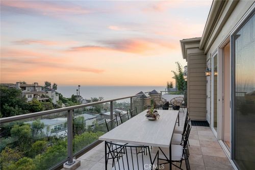 846 Diamond St, Laguna Beach, CA, 92651 | Card Image