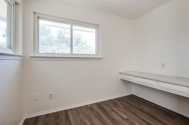 Office cum study area attached to Primary Bedroom | Image 13
